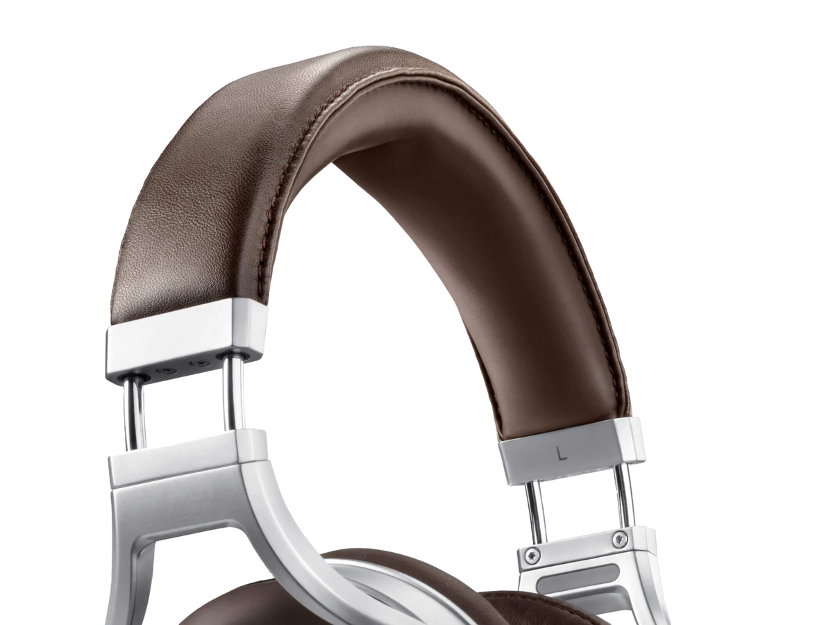 DENON AH-D5200 Closed-Back Over-Ear Headphones ZEBRAWOOD - headband detail
